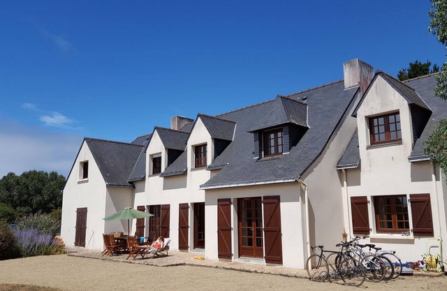 Maison de famille + Gd jardin - 7 bedrooms - 5 bathrooms - 10 m mer - St.Jacques