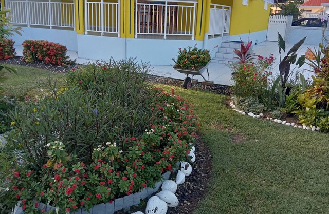 Maison Mitoyenne F3 à 10 Minutes de L'aéroport et de la Plage de Babin