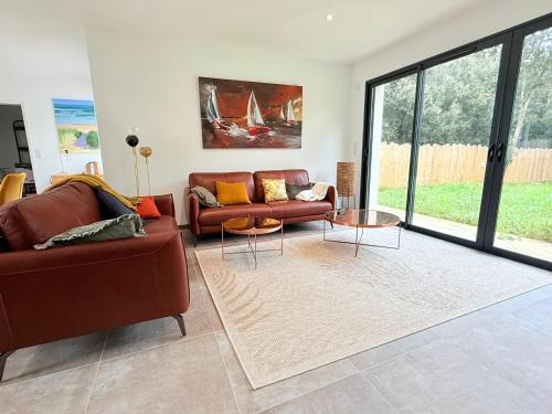 Maison neuve 3 chambres, proche plage, grand jardin - FR-1-778-37