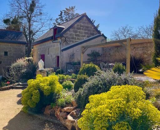 Maisons de campagne. Gîte vert.