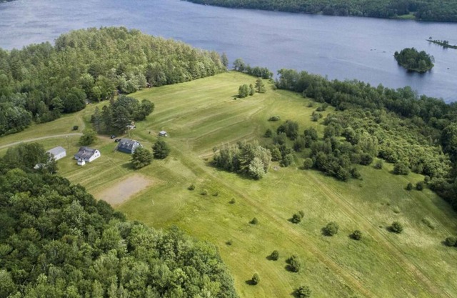 Make lasting memories @Maine's only secluded water’s edge estate w/ two islands
