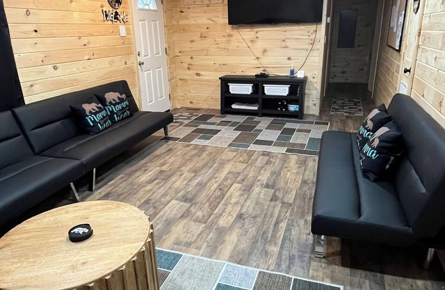 Mama Bears den “The perfect location to visit the Hatfield and McCoy trails”