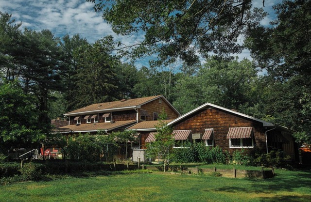 Manasquan Park Farm retreat near beach, amazing location with privacy & access