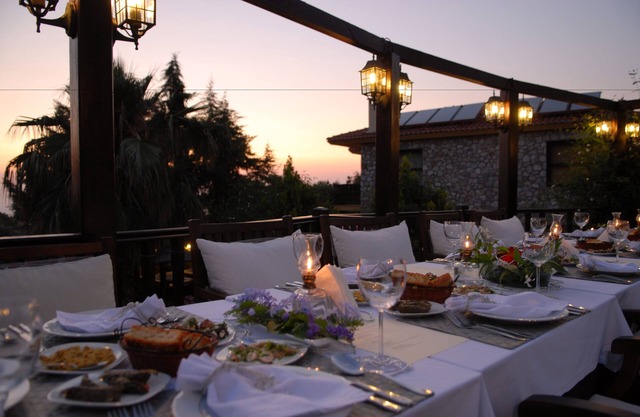 Mandarin & Mango Boutique Hotel