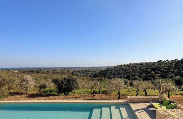 Mandorla - Five Bedroom Villa, Sleeps 12