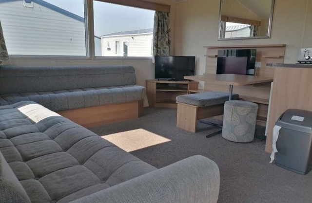 Maple leaf - 3 bedrooms sleeps 8