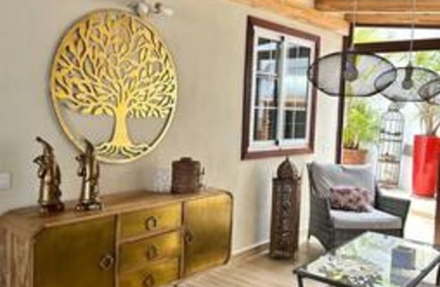 Maravilloso chalet con piscina.