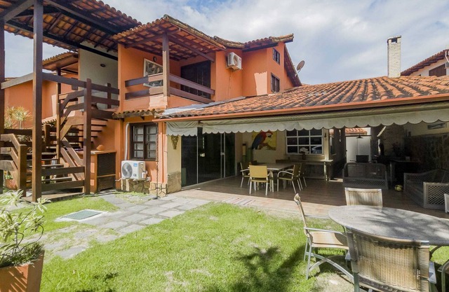 Maravilhosa casa de 5 quartos perto da praia