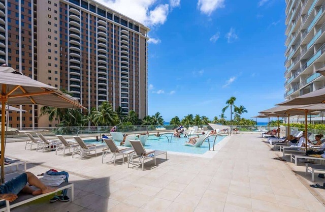 @ Marbella Lane - Ocean Marina View Ilikai Hotel