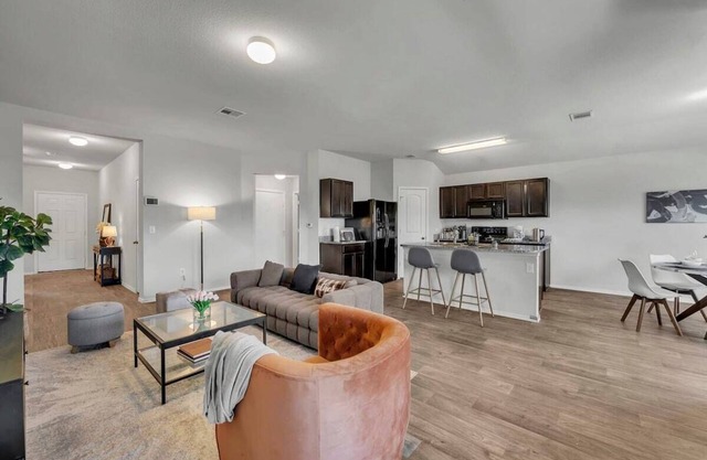 @ Marbella Lane - Polished 3BR Home in Austin TX