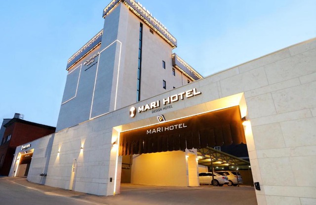 Mari Hotel