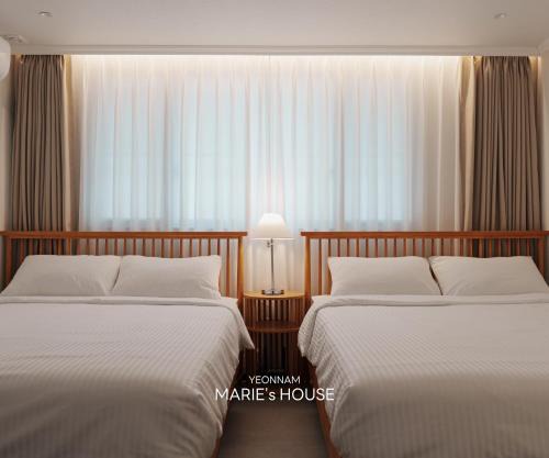 Marie's House 202 Hongdae