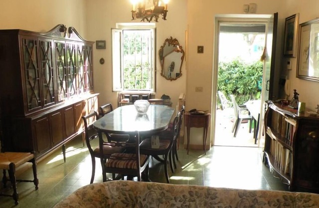 Marina Di Cerveteri: Cottage by the sea: Marina di Cerveteri Cerenova