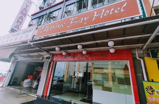 Marine Bay Hotel