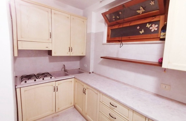 MARINE KISS - TOURIST LEASE IN CENTRAL AREA 800 METERS FROM STATION AND PORT