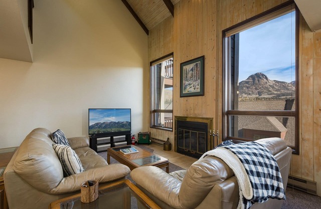 Marmot Meadows Retreat at Cascade #50 | family vibes, mtn views, heated pool