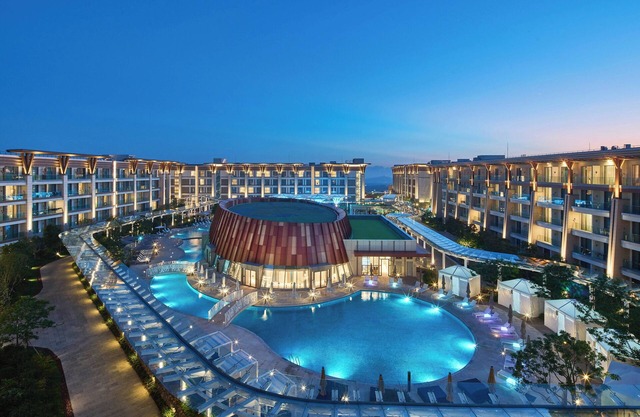 Marriott Jeju Shinhwa World Hotels & Resorts