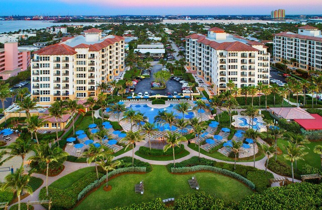 Marriott Ocean Pointe - Spacious 2BR - Full Kitchen - Beach Resort!