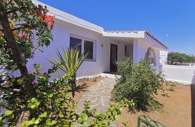 Martha's Holiday Home