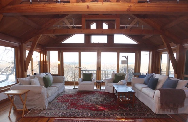 Martha's Vineyard House With Private Beach