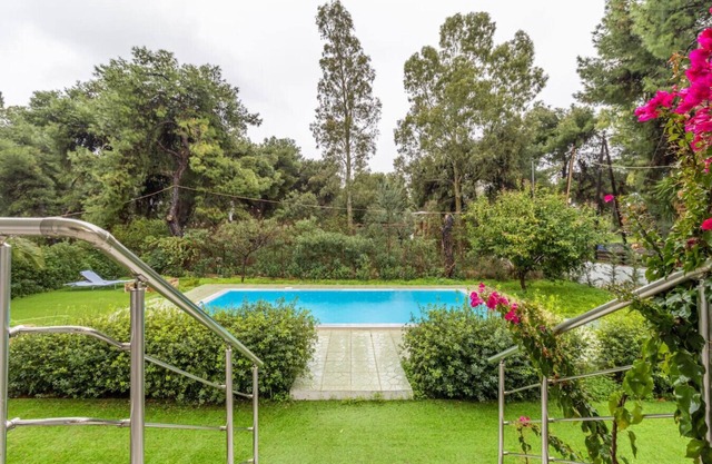 Marvelous, Secluded Villa, Kavos