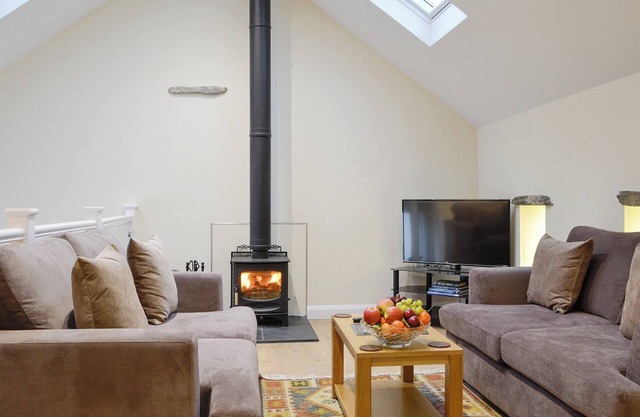 Mary Rook Cottage - UK1369