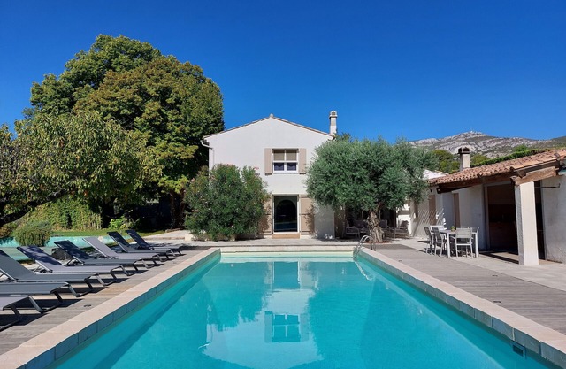 Mas Lasa, large swimming pool, tennis court,garden