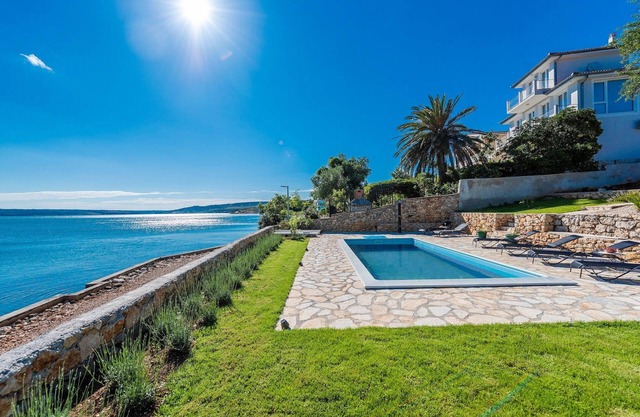 Maslenica Pool Villa with Charm