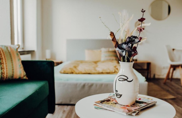 Mayen, Bäckerstraße, Ferienwohnung Zimmer 2, Innenstadt, nähe Nürburgring & Burg Eltz