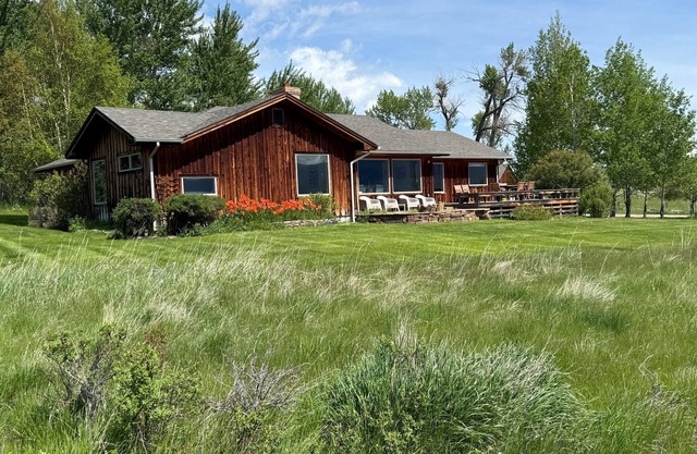 Meadow Creek Ranchette in McAlllister, Montana