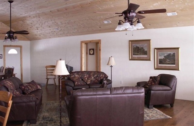 Meek's Retreat@Tranquility Heights