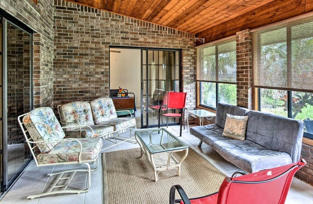 Melbourne Family Getaway - 7 Mi to Canova Beach!