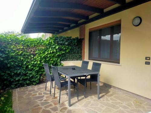 Memy's House trilocale con giardino