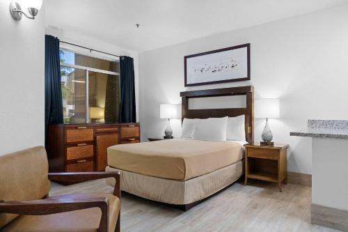 Metro Extended Stays , Chandler - Cozy 2 Beds