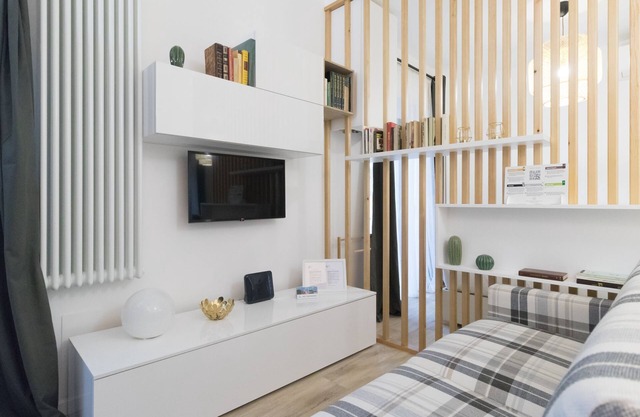 Mi-fara1a4 - Fara 1 in Milano