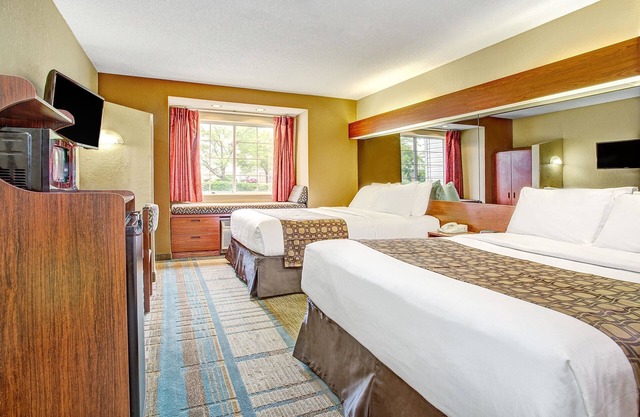 Microtel Inn & Suites by Wyndham Mason/Kings Island