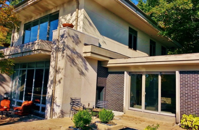 Mid Century Modern Home w/Private Pool & Lake on 50 Acres