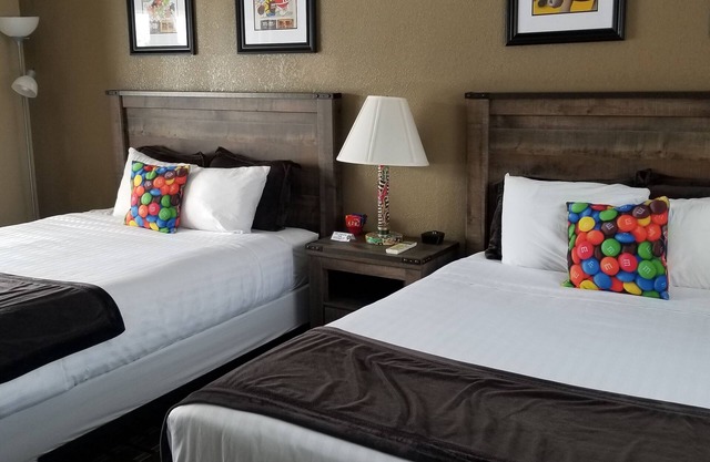 Middlebury Sweets Motel