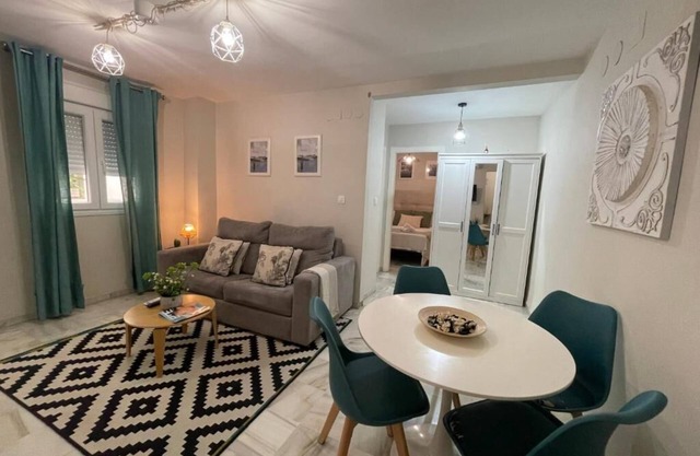Miguel Bueno Apartment City Center by Stay Belonio