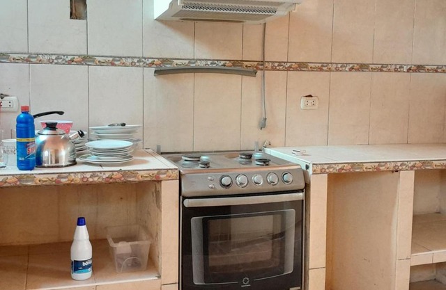 Minidepartamento para señoritas con cocina, lavandería, baño con terma. Y cuarto independiente