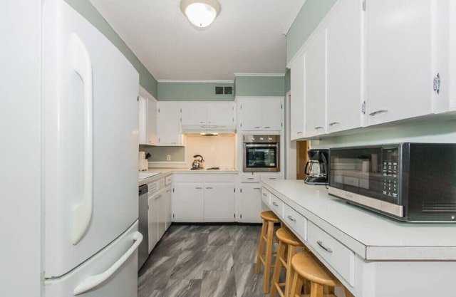 Mins to Zoo, Hospital & UA - Broadmoor Bungalow