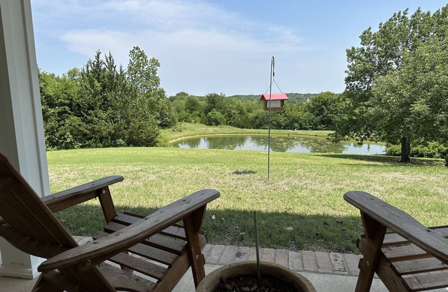 Minutes from Marina Del Rey and Boat Ramps at Soldier Creek on Lake Texoma.