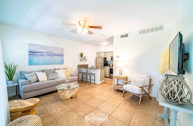 MiraLago Island Retreat | 2 Bed, 1 Bath