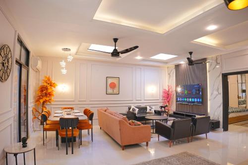 Mirpur Modern Spanish Villa - Elegant Comfort in the Heart of the City