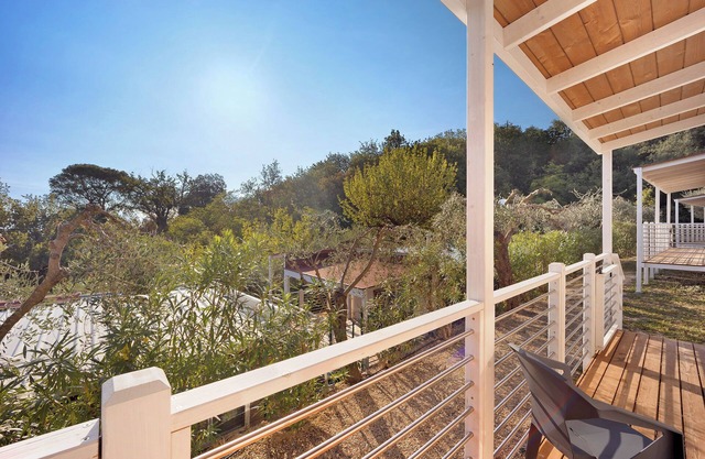 "Mobile Home Next 229" with Pool, Garden & Wi-Fi