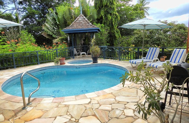 Mock Turtle is an Enchanting & Affordable Retreat!