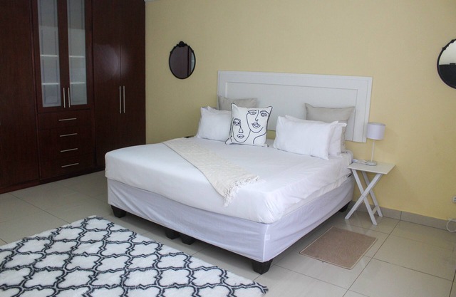 Moden styled rooms for a refreshing evening.