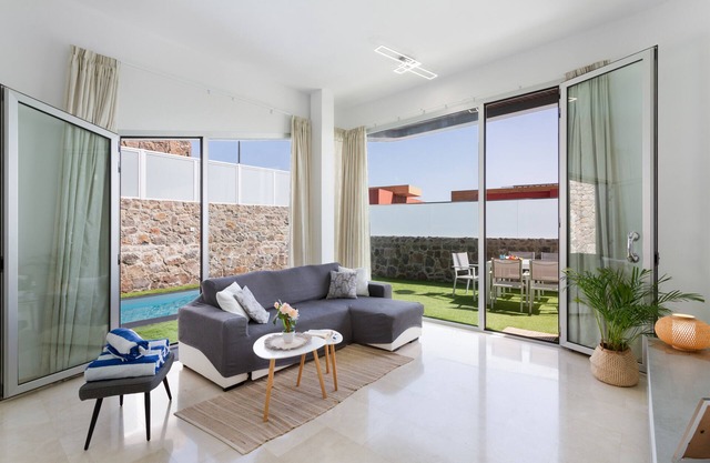 Modern Villa "Cacemar" with Private Pool & Wi-Fi