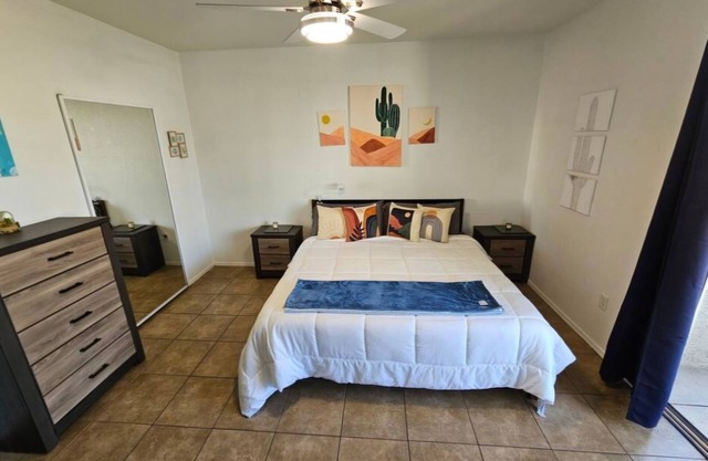 Modern 1-bedroom condo in North PHX with pool/spa