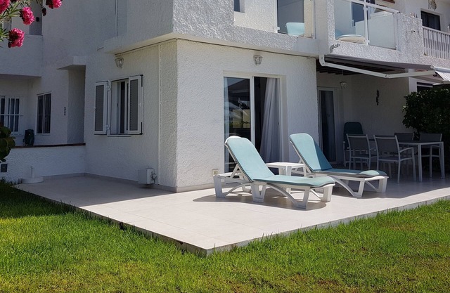 Modern 2 bed in popular Los Gigantes with private garden, terrace & sea views